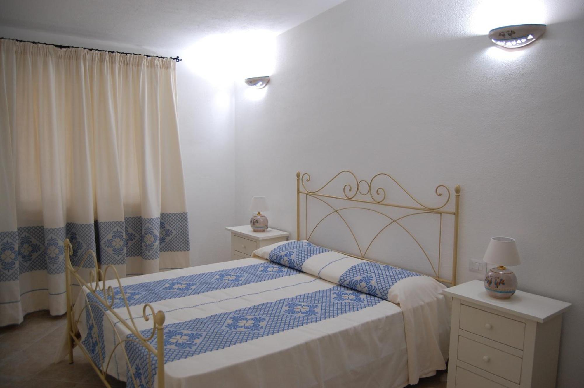 Case Vacanze Nioleo - Apartments And Pool Siniscola Ngoại thất bức ảnh